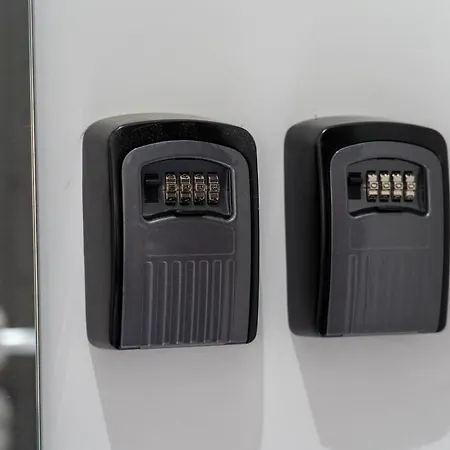 Diego Hause Duomo * Napels